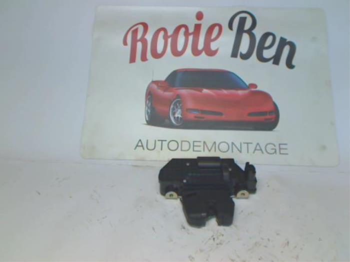 Slotmechaniek Achterklep van een Peugeot 208, Gebruikt, -, -, Ophalen of Verzenden