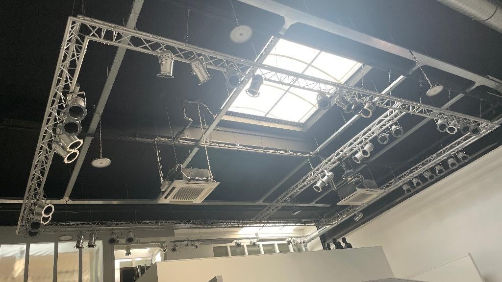 Complete professionele lichtinstallatie, Ophalen, Zo goed als nieuw, Licht