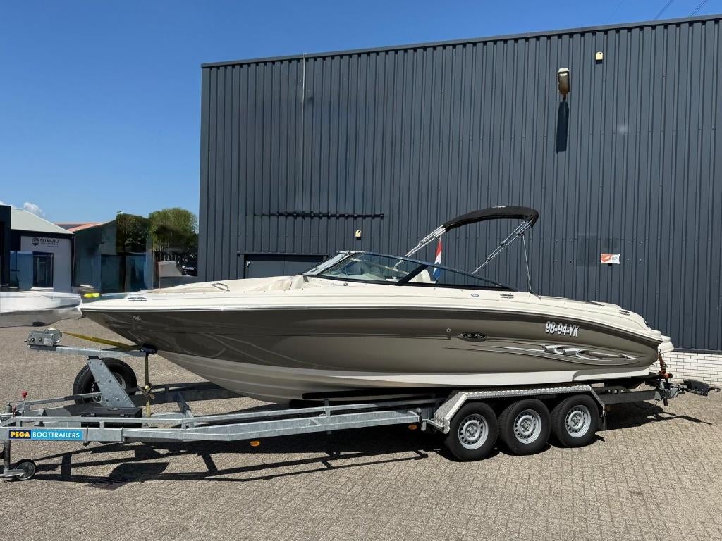 Searay 240, Watersport en Boten, Speedboten, Ophalen, Gebruikt, Binnenboordmotor, 6 meter of meer