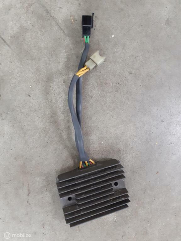 Spanningsregelaar origineel Monster Supersport ST 996 998 SS, Ophalen of Verzenden, Gebruikt