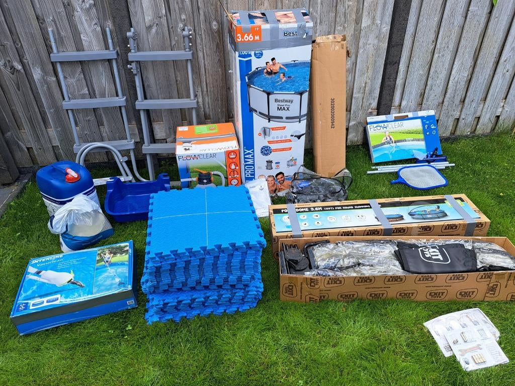 Bestway zwembad incl. Koepel - zo goed als nieuw!, Tuin en Terras, Zwembaden, Ophalen, 200 tot 300 cm, 80 tot 120 cm, Rond
