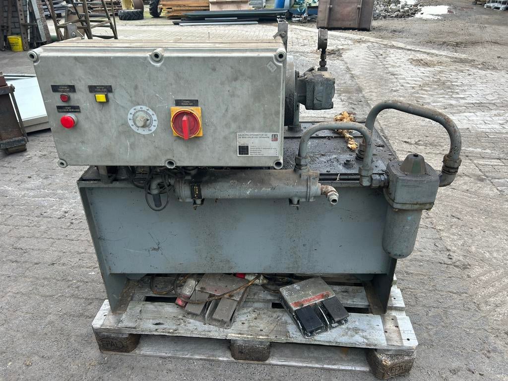 Hydrauliek unit, Ophalen