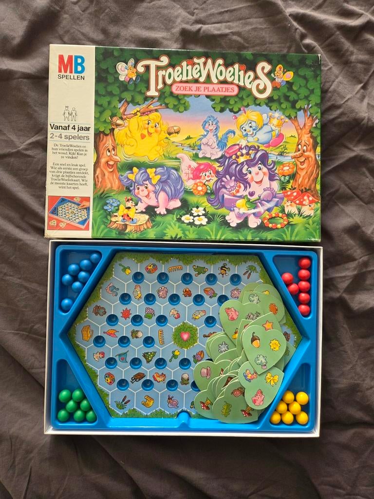 Troeliewoelies Bordspel Jaren 80 - Compleet!, Drie of vier spelers, Ophalen of Verzenden, Gebruikt, MB