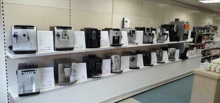 Op zoek naar een koffiemachine? Jura Delonghi Saeco Philips, Espresso apparaat, 10 kopjes of meer, Ophalen of Verzenden, Zo goed als nieuw
