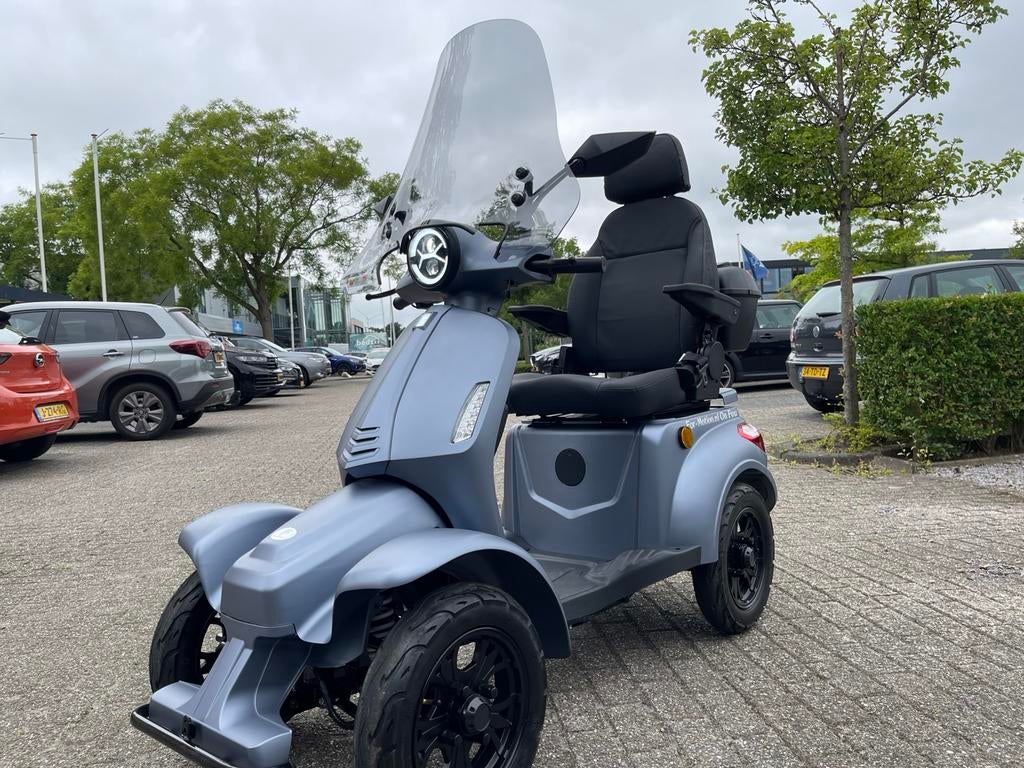 For Motion on Four T super mooie scootmobiel met garantie, Overige merken, Nieuw, Ophalen of Verzenden, 16 km/u of meer