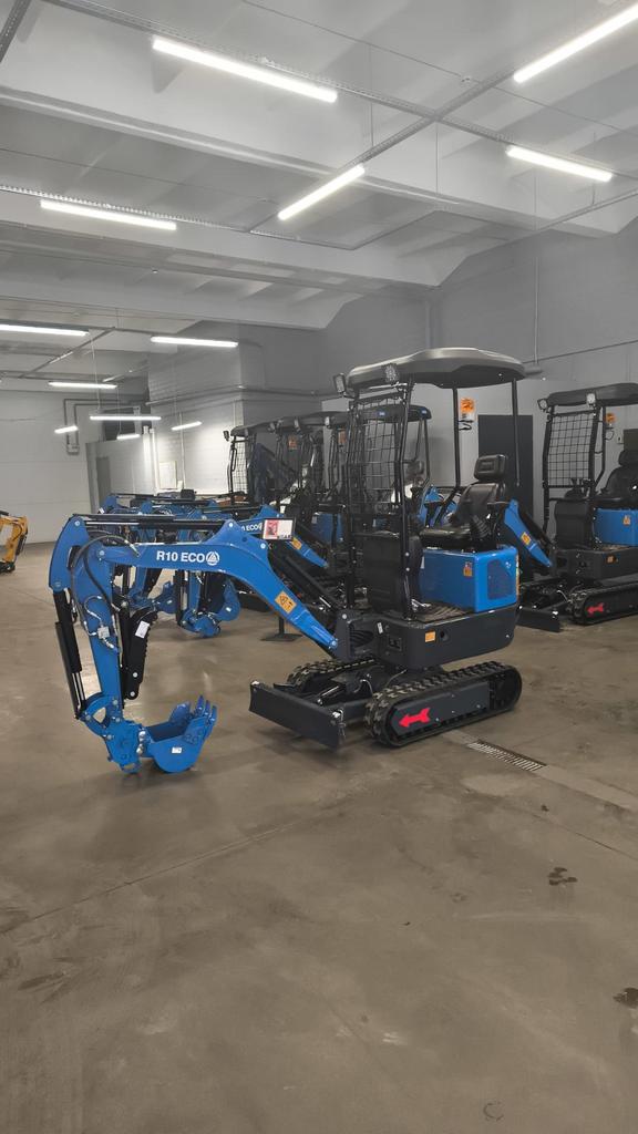 Compacte Complete Mini Graafmachine 1.2T NIEUW & ONGEBRUIKT, Zakelijke goederen, Machines en Bouw | Kranen en Graafmachines, Ophalen of Verzenden