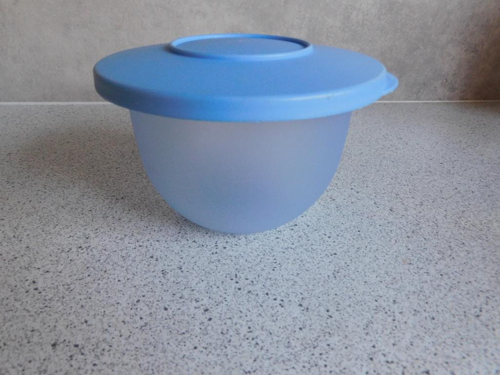 Tupperware Trendy Smartkom 550 ml. Blauw, Ophalen of Verzenden, Zo goed als nieuw, Blauw, Beker of Kan