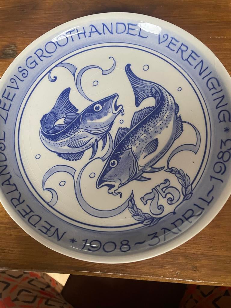 Wandbord Zeevisgroothandel Vereniging 75 Jaar, Antiek en Kunst, Antiek | Wandborden en Tegels, Ophalen of Verzenden