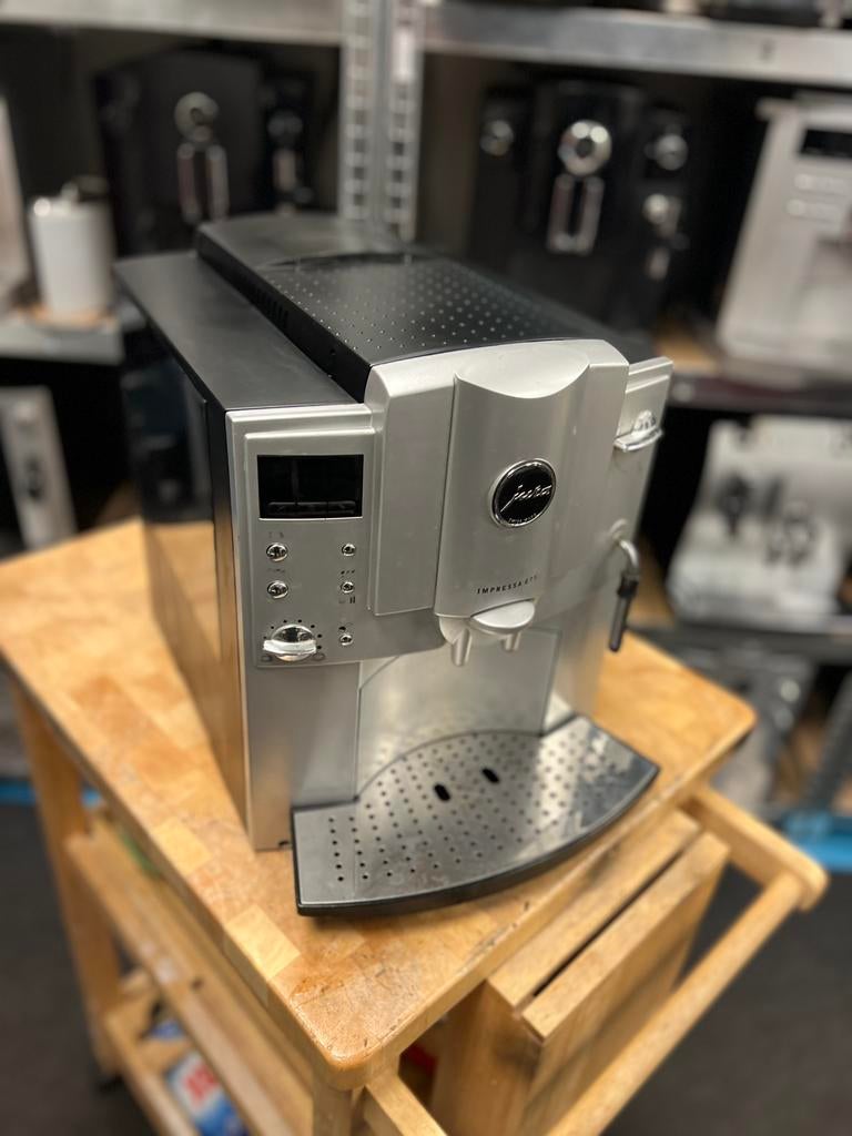 Jura e 75, Witgoed en Apparatuur, Koffiezetapparaten, Info@jura.com, 10 kopjes of meer, Koffiemachine, Ophalen of Verzenden
