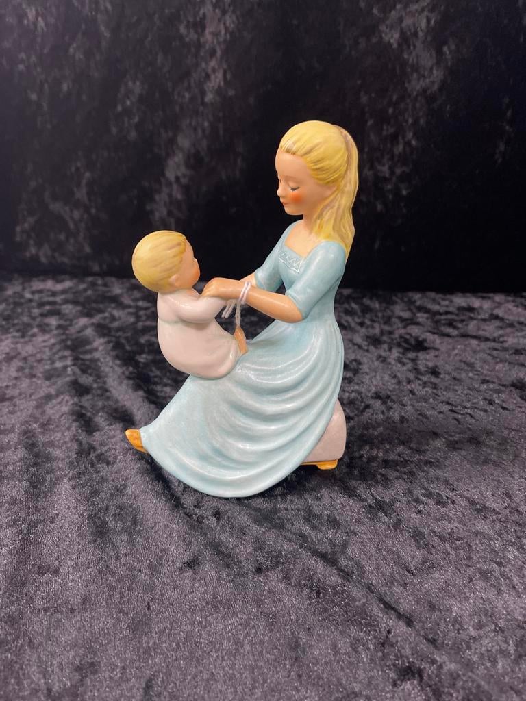 Goebel Beeldje Moeder en Kind - Vintage, Ophalen of Verzenden