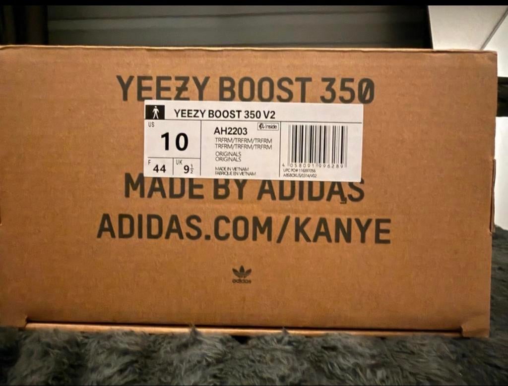 Yeezy maat 43, Kleding | Heren, Schoenen, Overige kleuren, Verzenden, Sneakers of Gympen, Zo goed als nieuw