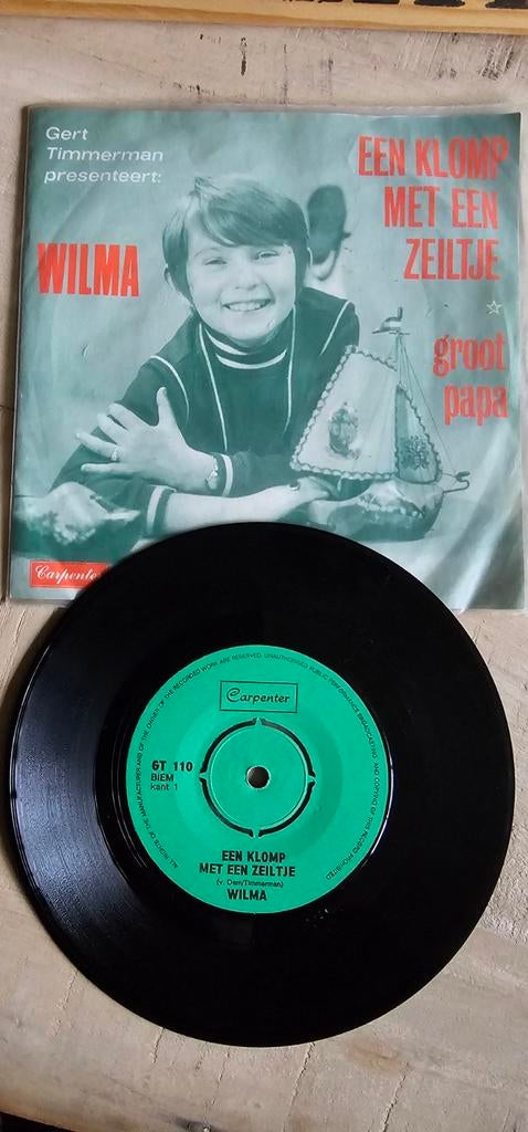 Single Wilma - Een Klomp Met Een Zeiltje, Cd's en Dvd's, Vinyl Singles, Gebruikt, 7 inch, Single, Ophalen of Verzenden