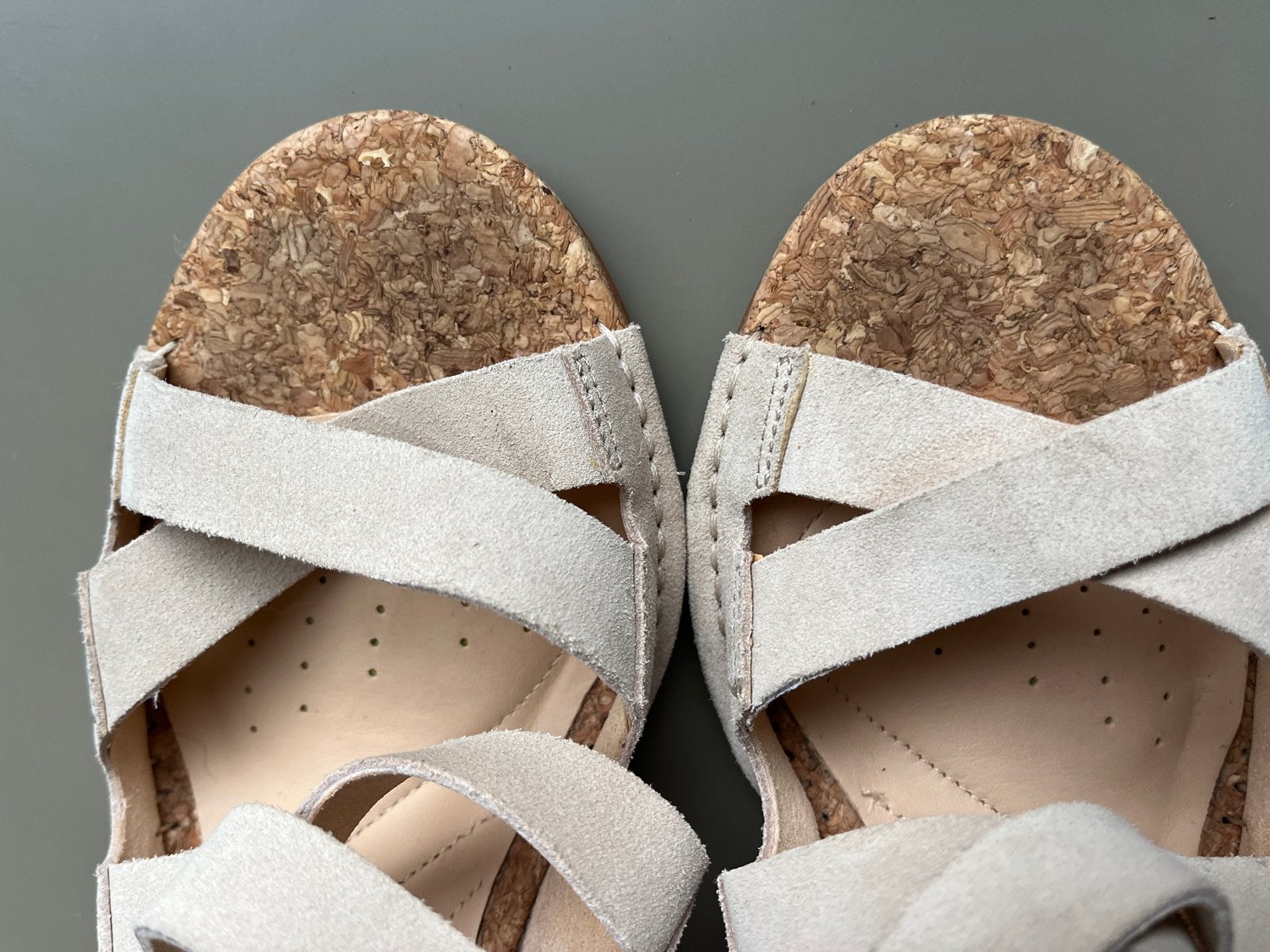 Clarks suède sandalen, maat 39,5, zo goed als nieuw, Ophalen of Verzenden, Zo goed als nieuw, Sandalen of Muiltjes