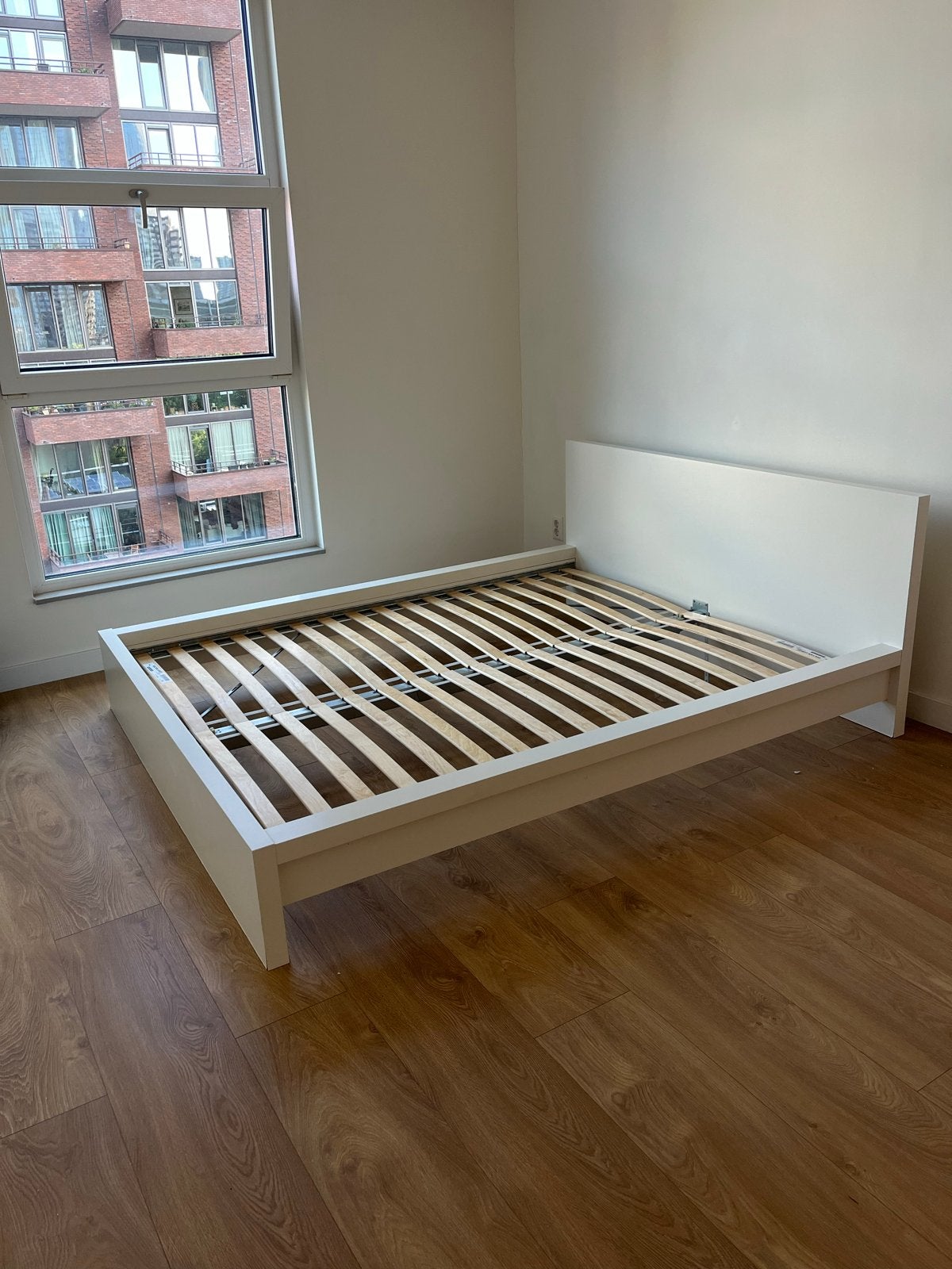 IKEA Malm bed wit inclusief twee lattenbodems, Ophalen, Gebruikt, Wit, Tweepersoons