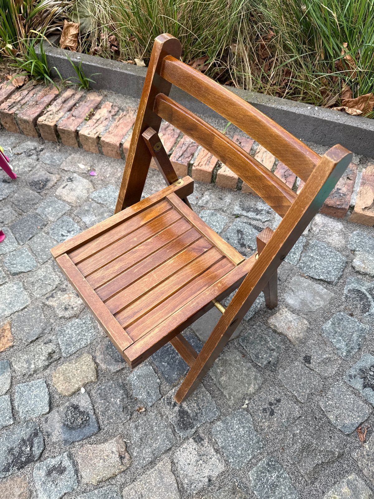 Houten kinderklapstoeltje - Handig en ruimtebesparend, Ophalen, Gebruikt, Bruin, Eén