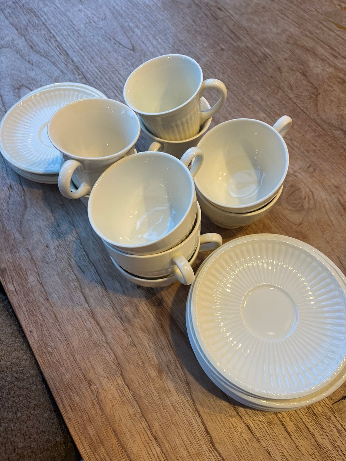 Wedgewood Windsor koffie- en theekopjes + ovale schaal, Ophalen, Zo goed als nieuw, Crème, Overige typen