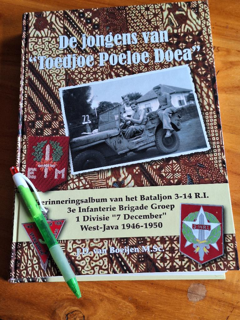 De jongens van "Toedjoe Poeloe Doea" - Bataljon 3-14 R.I., J.D. van Boeijen M.Sc., Ophalen of Verzenden, Zo goed als nieuw, Landmacht