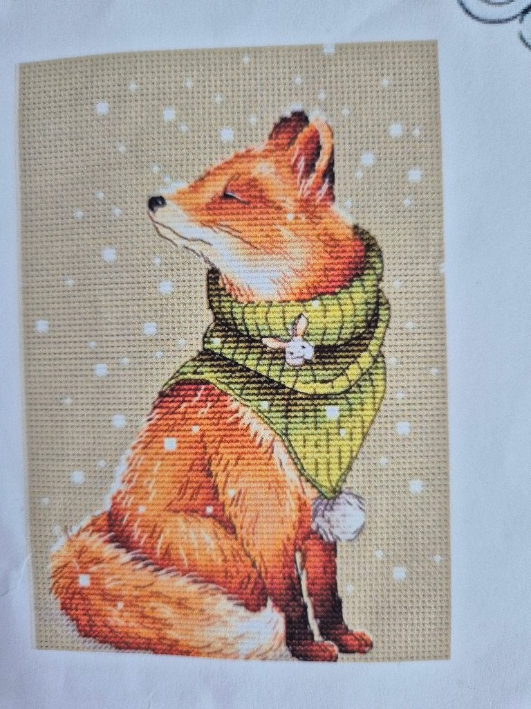 Borduurpakket Vos met Sjaal - Cross Stitch, Hobby en Vrije tijd, Ophalen of Verzenden, Nieuw, Handborduren, Borduurpakket