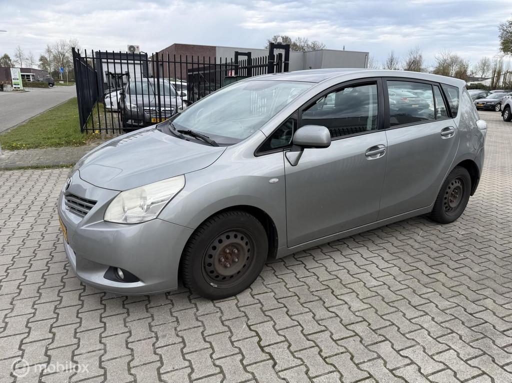 Toyota Verso 2.0 D-4D Business, Auto's, Voorwielaandrijving, 450 kg, 4 cilinders, Origineel Nederlands