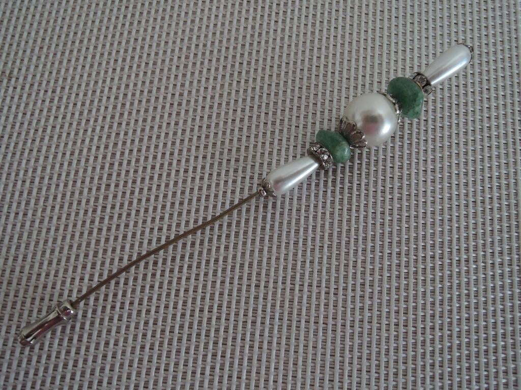Ouderwetse hoedenspeld met groen / witte kralen, Antiek en Kunst, Antiek | Kleding en Accessoires, Ophalen of Verzenden, Dames