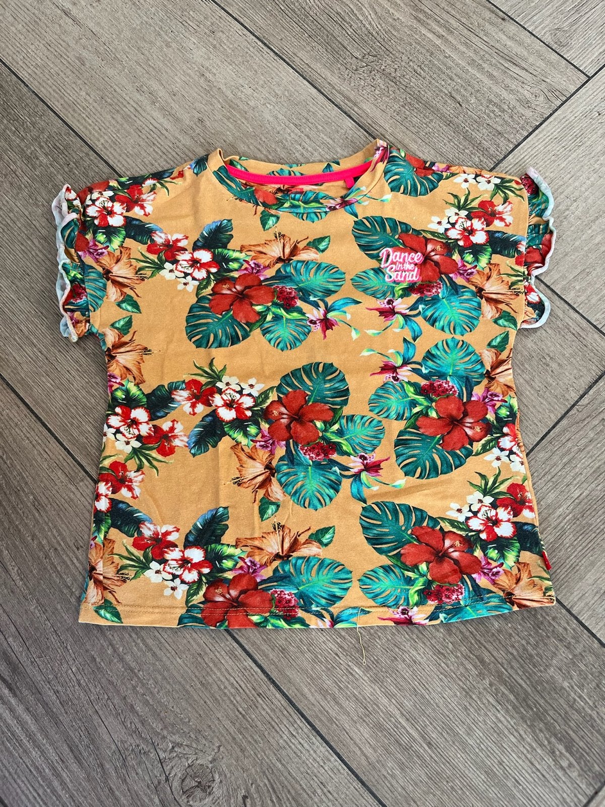 Leuk shirt van WE met bloemenprint maat 122-128, Ophalen of Verzenden, Gebruikt, Meisje
