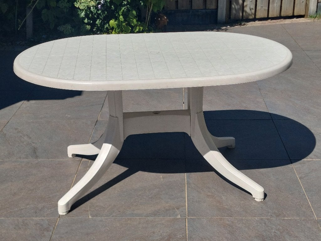 Tuintafel Hartman, Tuin en Terras, Tuintafels, Ophalen, Gebruikt, Ovaal, Kunststof