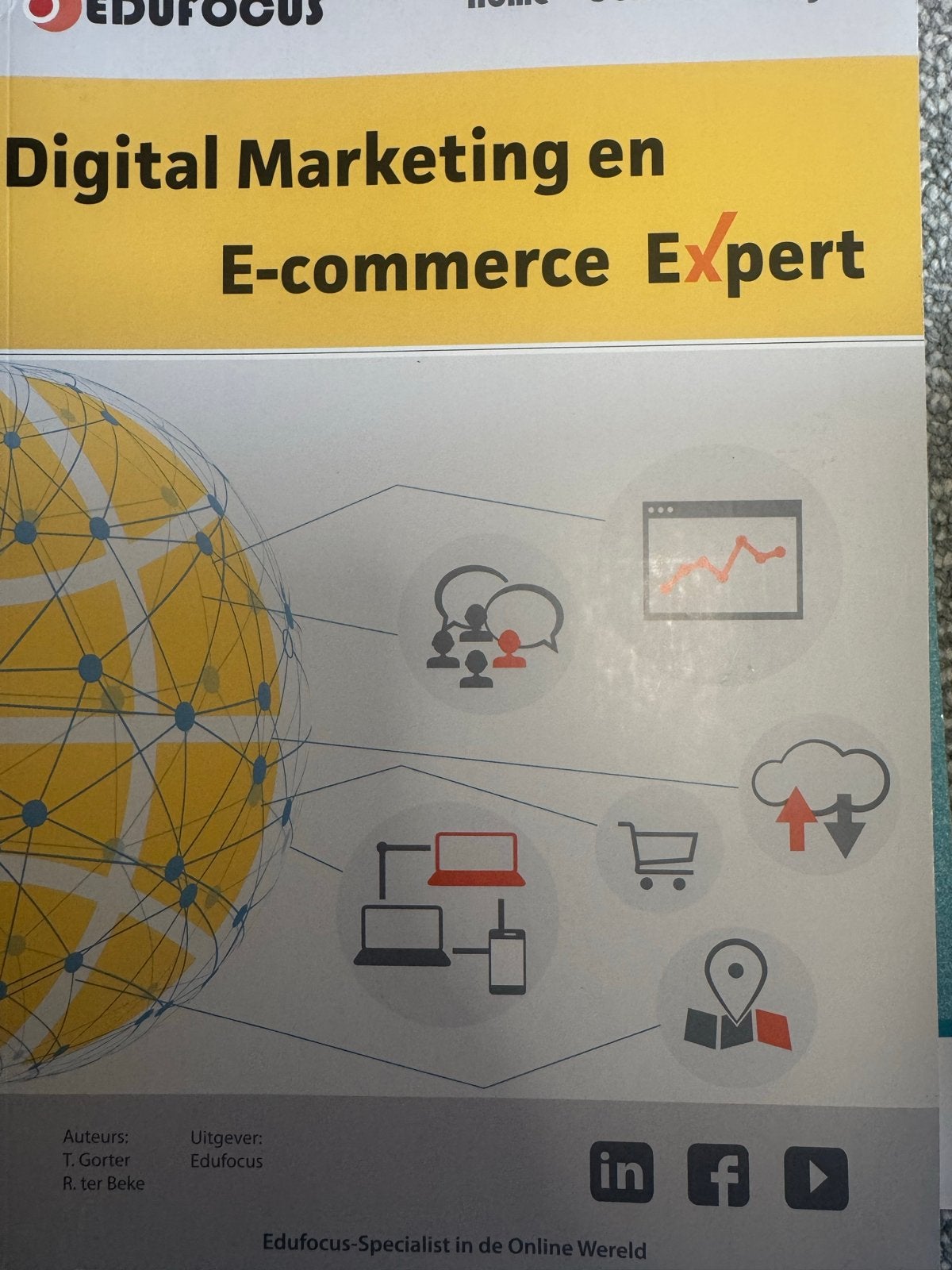 MBO Studieboeken Marketing, Communicatie, Economie, E-commer, Ophalen of Verzenden, Zo goed als nieuw, MBO