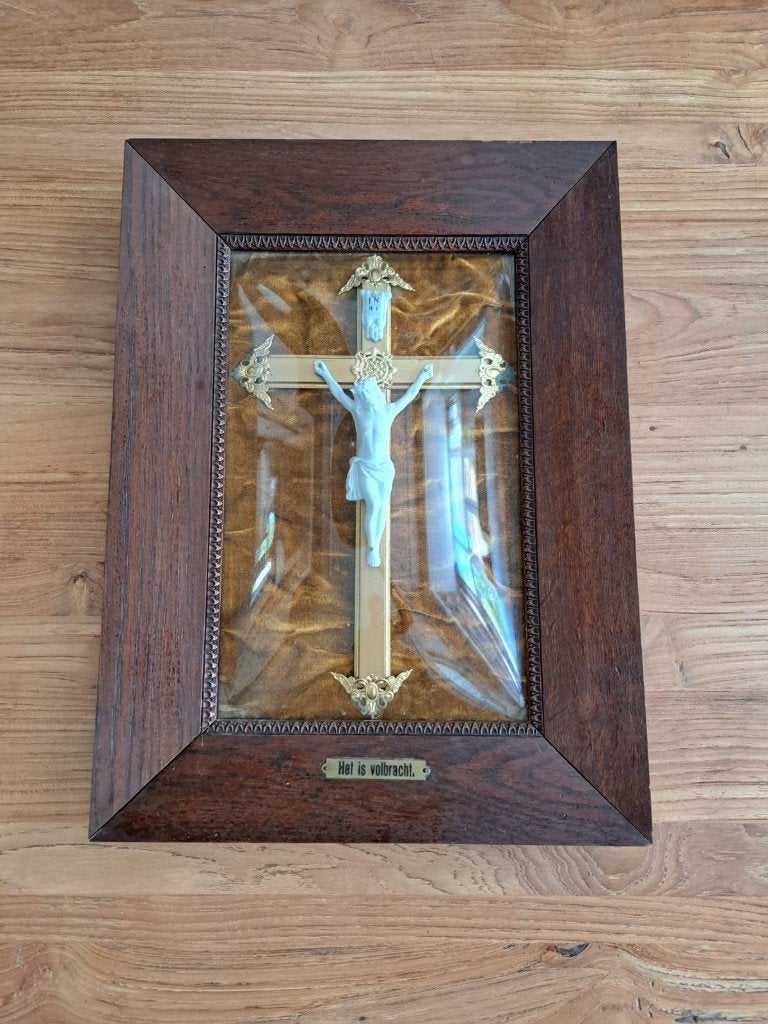Antiek Kruisbeeld Ingelijst in Glazen Bol / Koepel, Antiek en Kunst, Ophalen