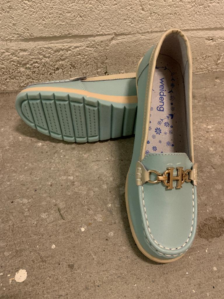diverse dames schoenen, Kleding | Dames, Schoenen, Zo goed als nieuw, Sneakers of Gympen, Overige kleuren, Ophalen of Verzenden
