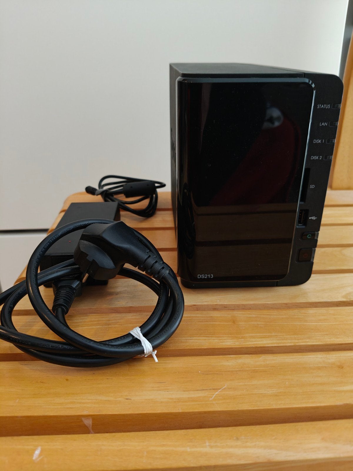 Synology NAS DS213 zonder harde schijven., Ophalen of Verzenden, Gebruikt