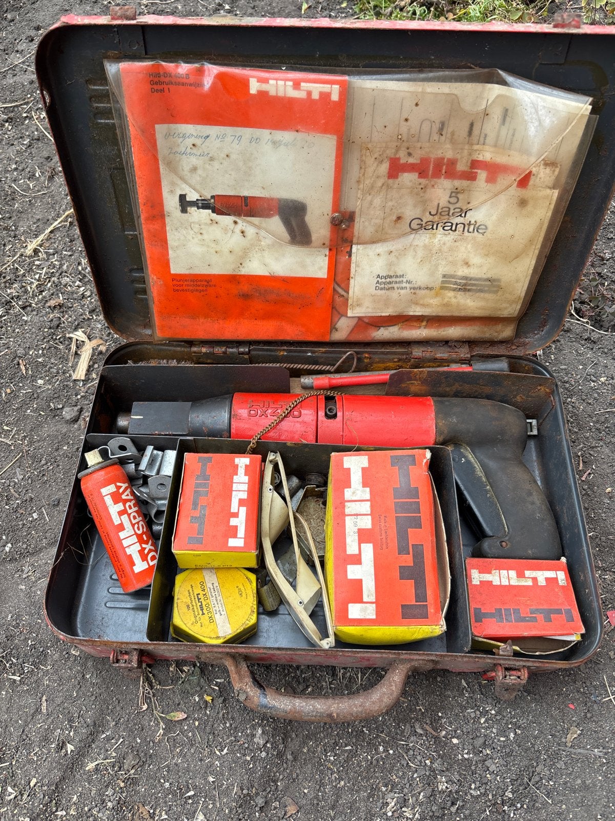 Hilti plunjerapparaat DX 290 met accessoires, Doe-het-zelf en Verbouw, Gereedschap | Boormachines, Ophalen, Gebruikt, Overige typen