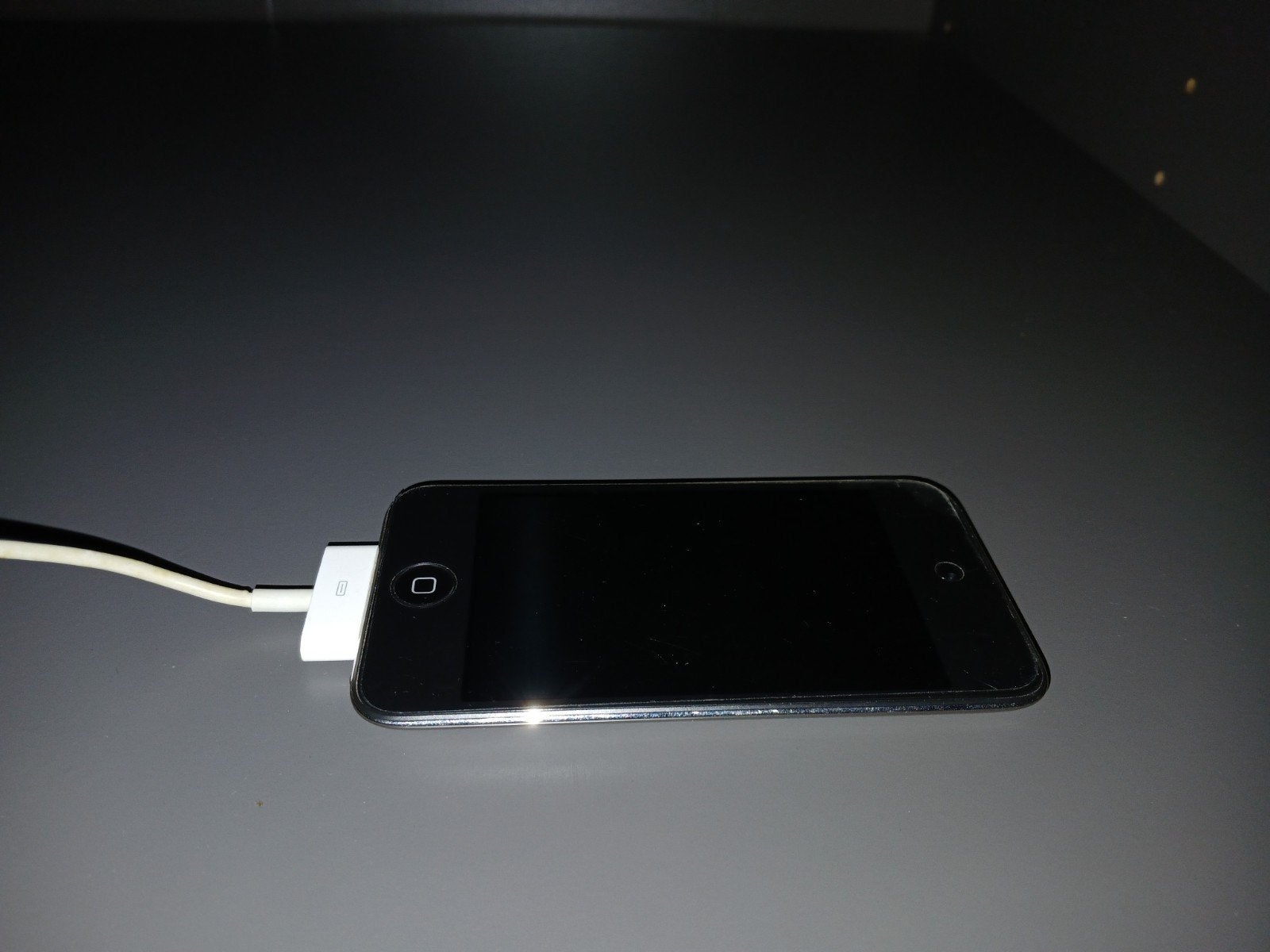 Apple iPod 8GB met oplaadkabel - Start op, Ophalen, Gebruikt, Touch, 2 tot 10 GB