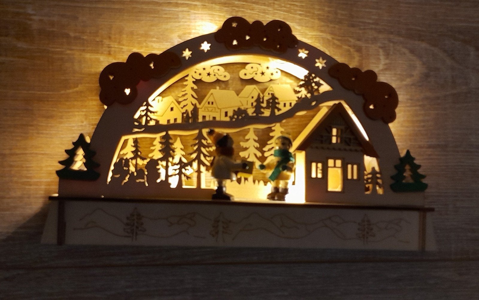 3 houten kerstversiering met licht Duits fabrikaat, Diversen, Ophalen of Verzenden, Zo goed als nieuw