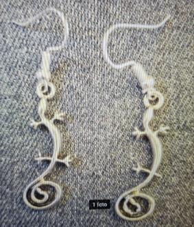 Zilverkleur oorbellen "Gekko" lengte zonder haakje 3 cm, Sieraden, Tassen en Uiterlijk, Overige materialen, Nieuw, Ophalen of Verzenden