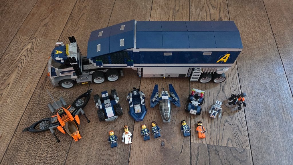 Lego Agents Set 8635 Mission 6: Mobile Command Center, Kinderen en Baby's, Speelgoed | Duplo en Lego, Compleet, Overige thema's