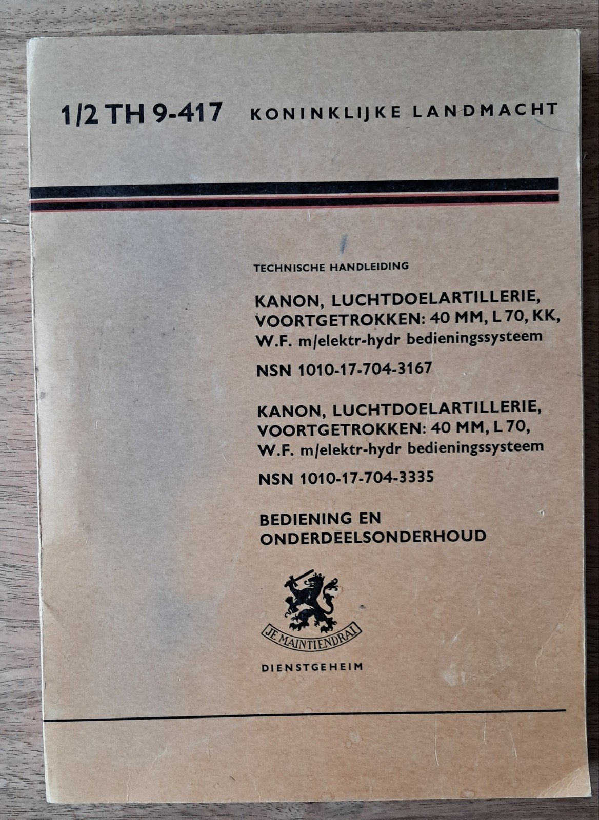 Technische handleiding kanon Luchtdoelartillerie 40L70 Lua, Verzamelen, Ophalen of Verzenden, Landmacht, Nederland, Boek of Tijdschrift