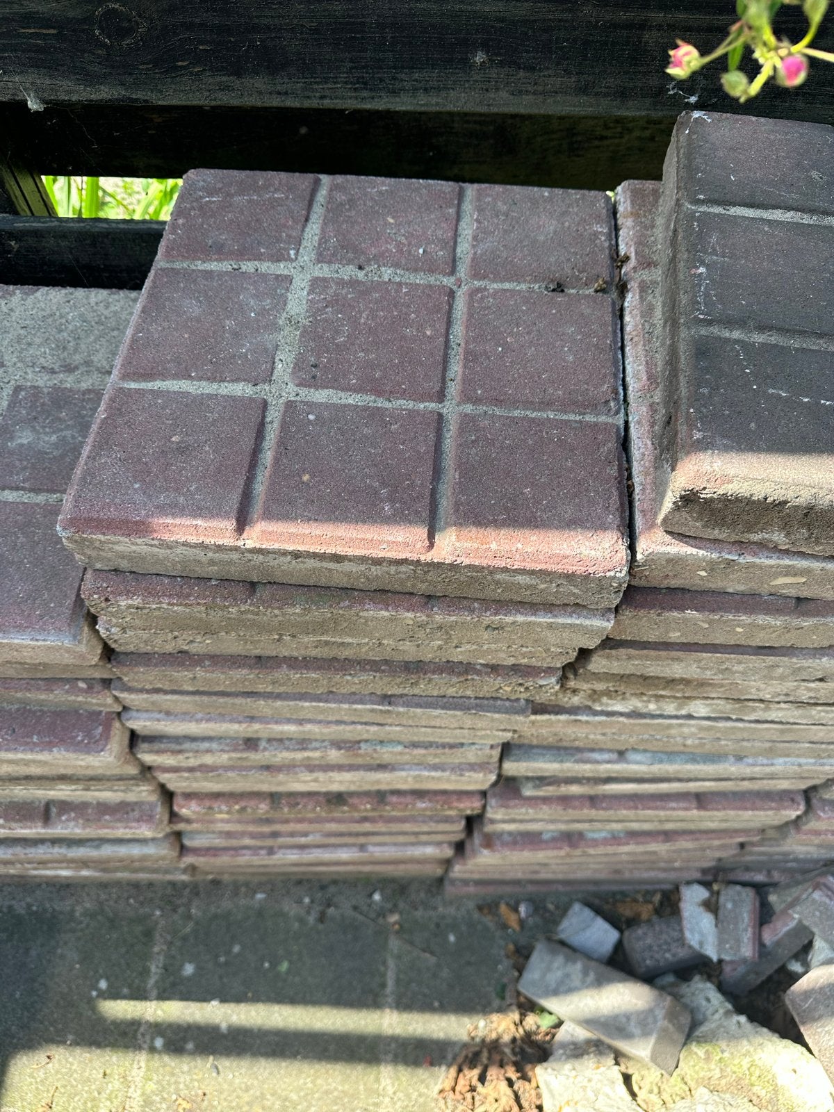 Gratis Gebruikte terrastegels - rood/bruin, Ophalen, Gebruikt, 10 m² of meer, Beton