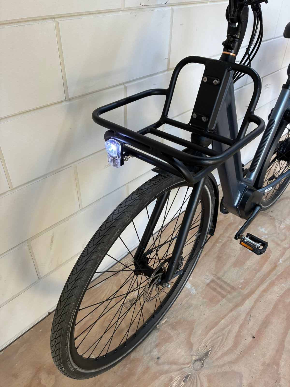 Foto 4 van Qwic Premium MN380 elektrische fiets Dames 53