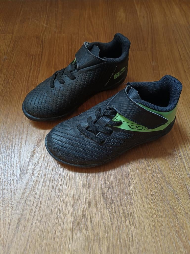 Kipsta Voetbalschoen maat 26, Sport en Fitness, Voetbal, Ophalen, Maat XS of kleiner, Schoenen, Zo goed als nieuw