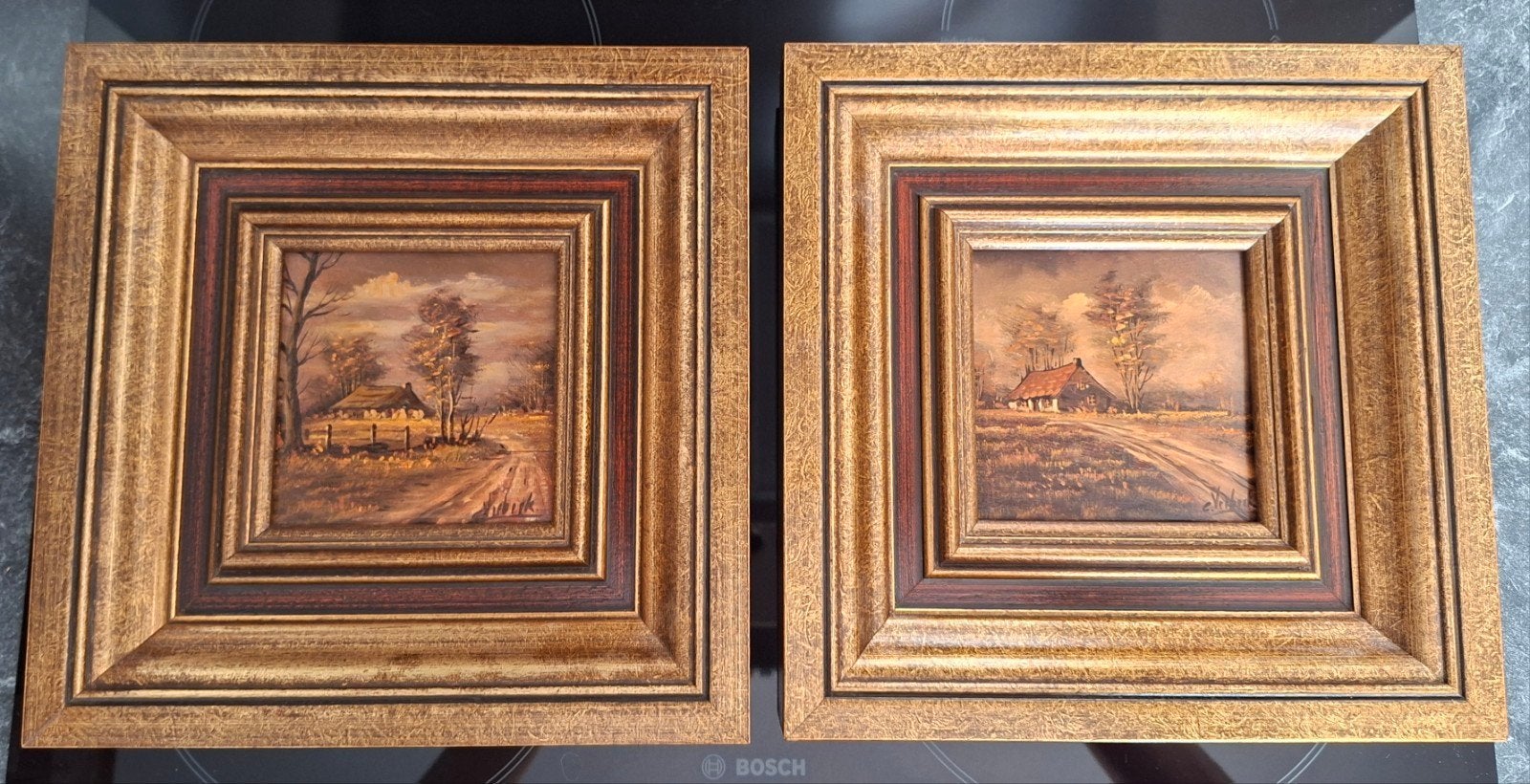 Prachtig paar antieke schilderijtjes - C. Verbeek / Verbist, Paneel, Realistisch, Origineel werk, Ophalen of Verzenden