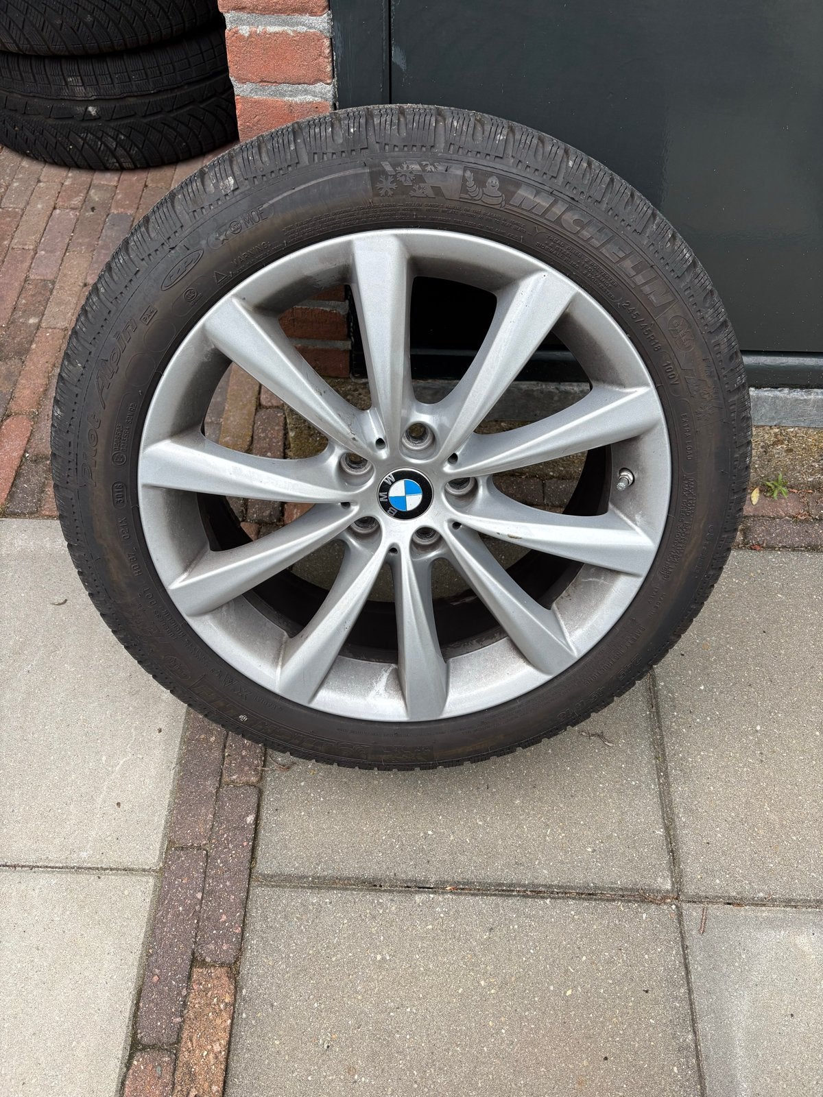 Winterbanden BMW 5 serie 245/45R18 met 6mm profiel, Ophalen, 18 inch, Banden en Velgen, Winterbanden