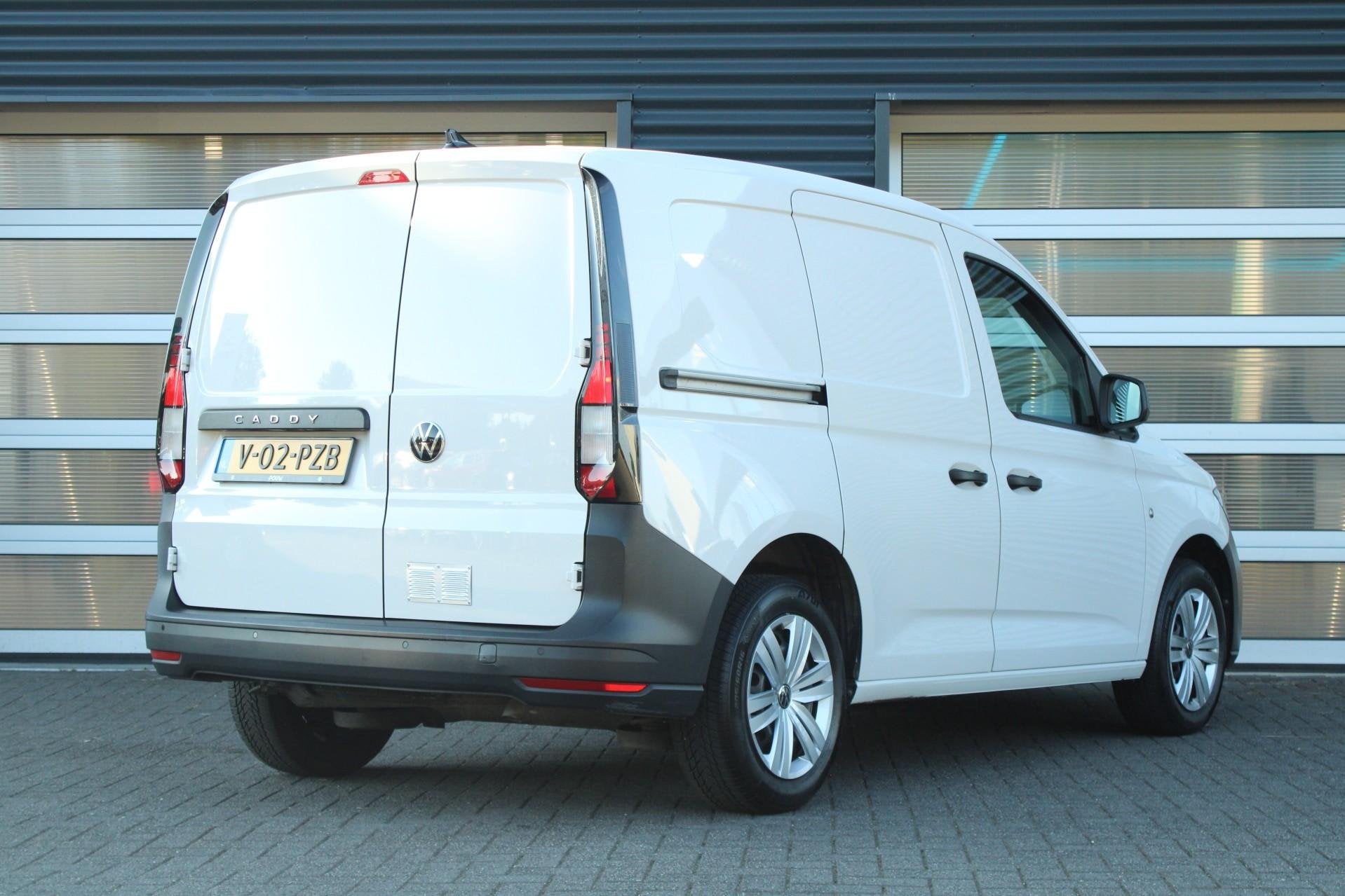 Volkswagen Caddy Cargo 2.0 TDI 75pk Trend | Cruise Control |, Voorwielaandrijving, 12 maanden, Stof, Gebruikt