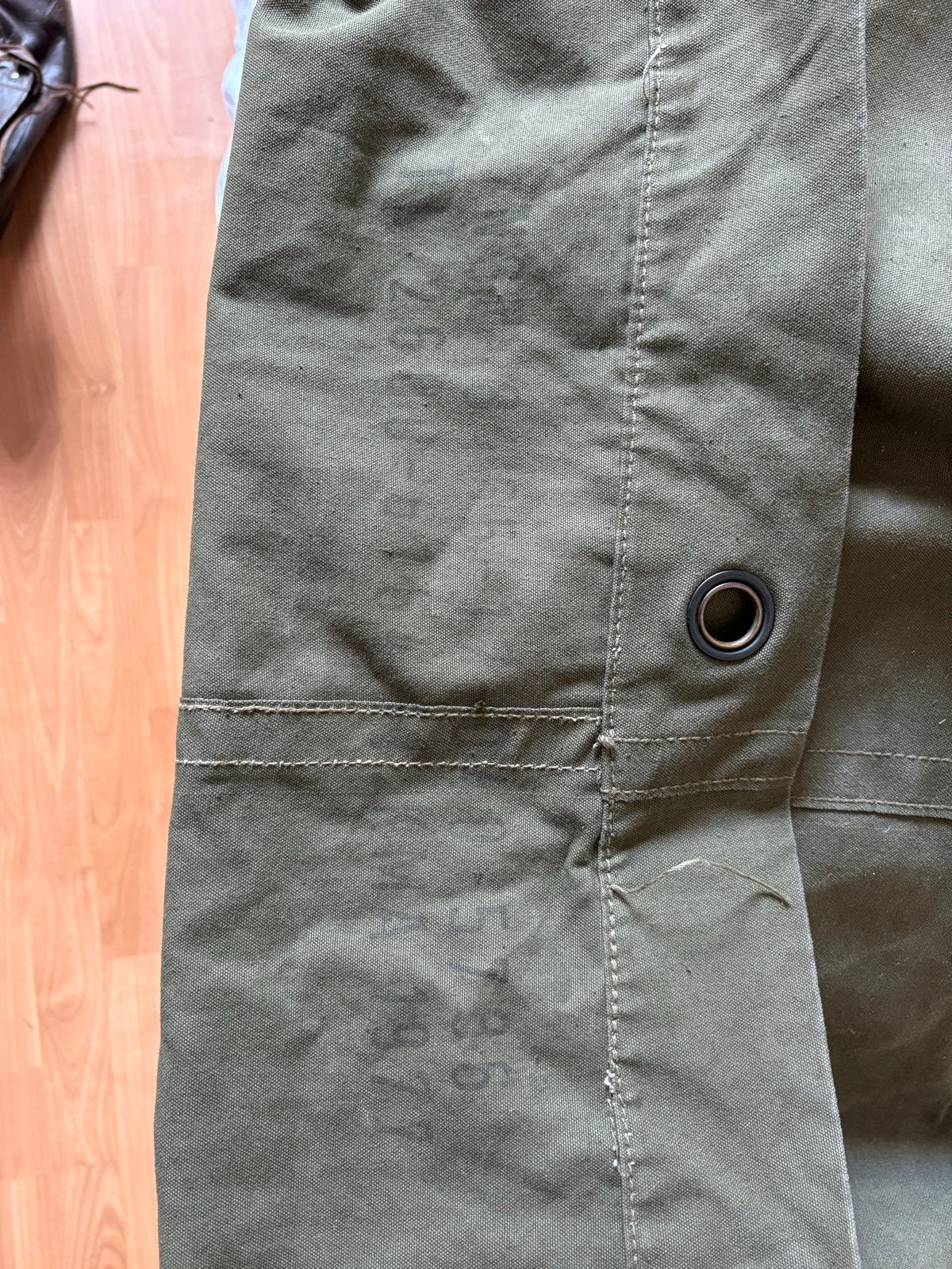 Grote partij militaire kleding en uitrusting, Ophalen, Landmacht, Nederland, Kleding of Schoenen