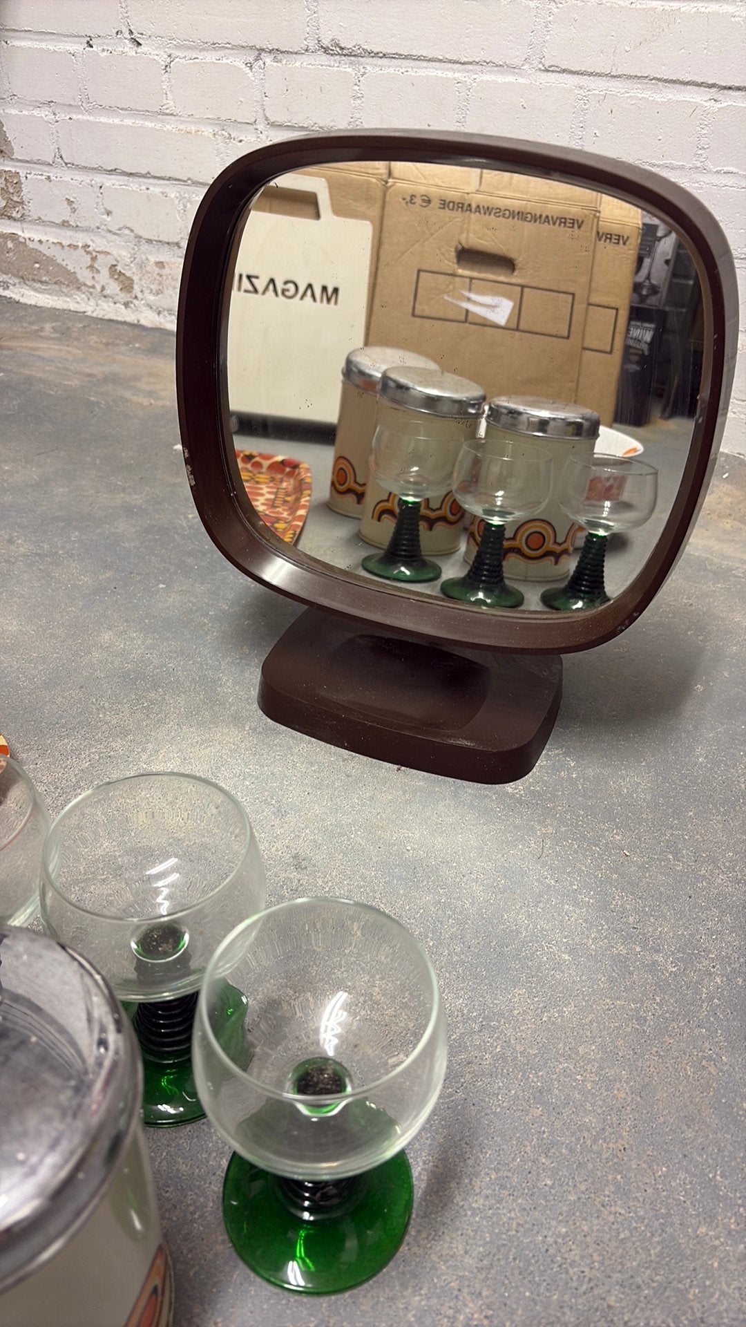 Vintage seventies bruine spiegel, Ophalen, Huis en Inrichting