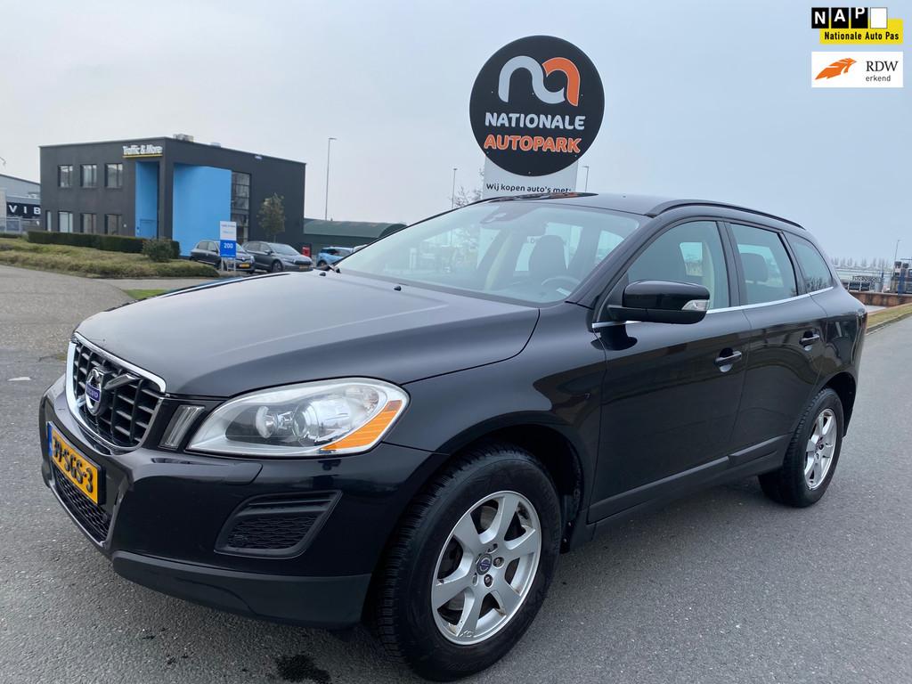 Volvo XC60 2011 | 2.0 D3 Momentum | APK | EURO 5 |, Auto's, Volvo, Euro 5, 1624 kg, Gebruikt, 1984 cc