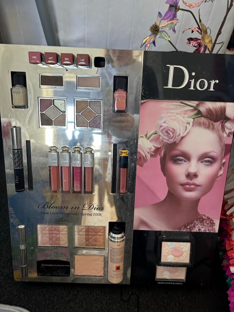 Dior Bloom in Dior display 2008, Gebruikt, Overige kleuren, Gehele gezicht, Ophalen of Verzenden
