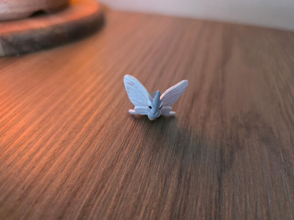 Venomoth Pokémon figuur, Ophalen of Verzenden, Gebruikt
