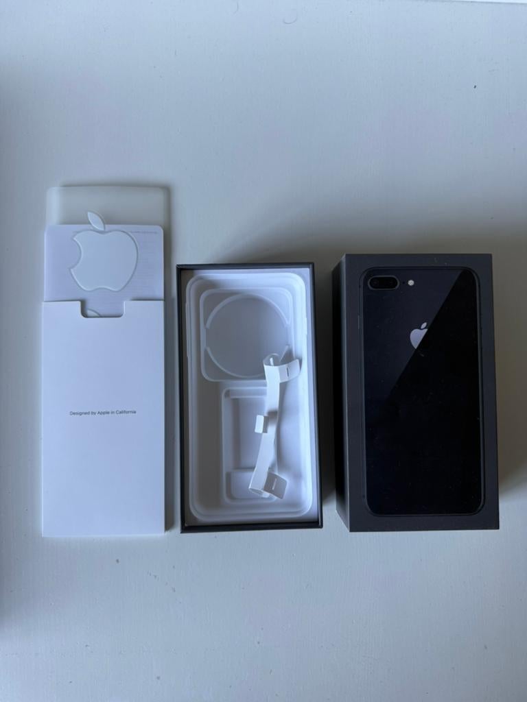 Lege doos Apple iPhone 8 Plus - Space Grey - 64GB, Ophalen of Verzenden, Zo goed als nieuw, Zwart, 64 GB