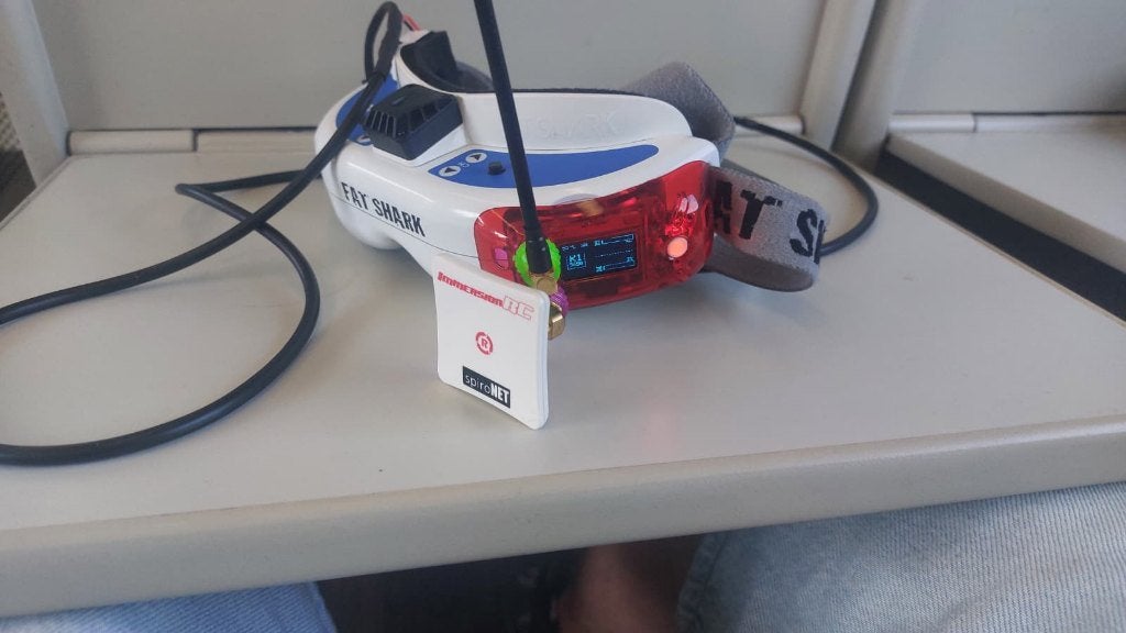 Fatshark Dominator v3 + FuriousFPV True-DX reciever, Ophalen of Verzenden, 1 tot 5 kilometer, Topkwaliteit, First person view (FPV)