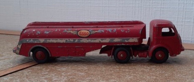 Vintage Esso Tankwagen Speelgoedmodel, Ophalen of Verzenden
